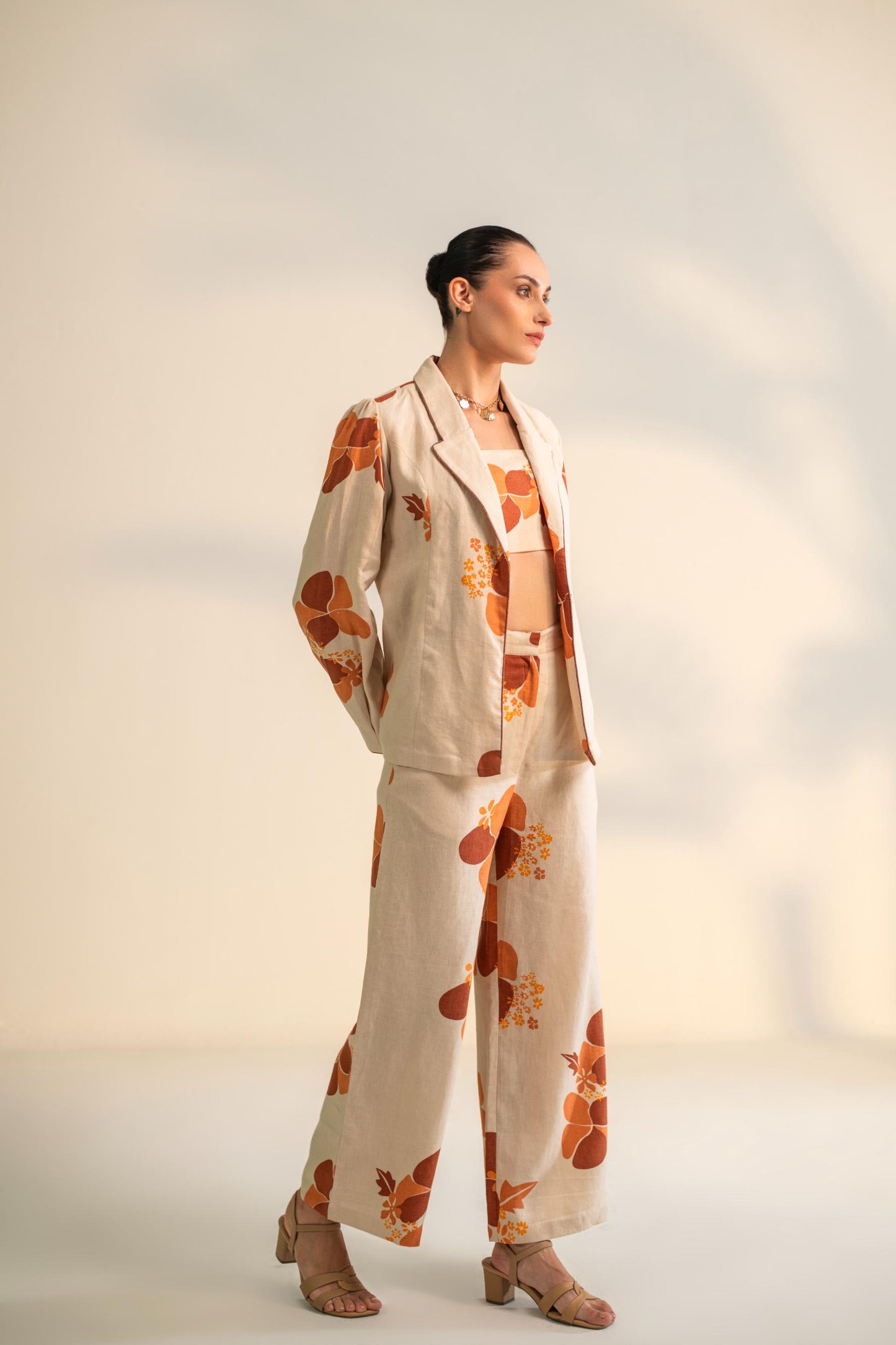 PRINTED THREE PIECE BLAZER SET