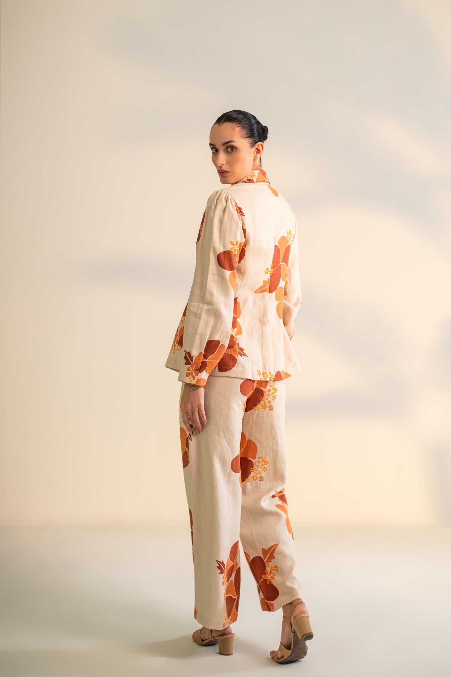 PRINTED THREE PIECE BLAZER SET