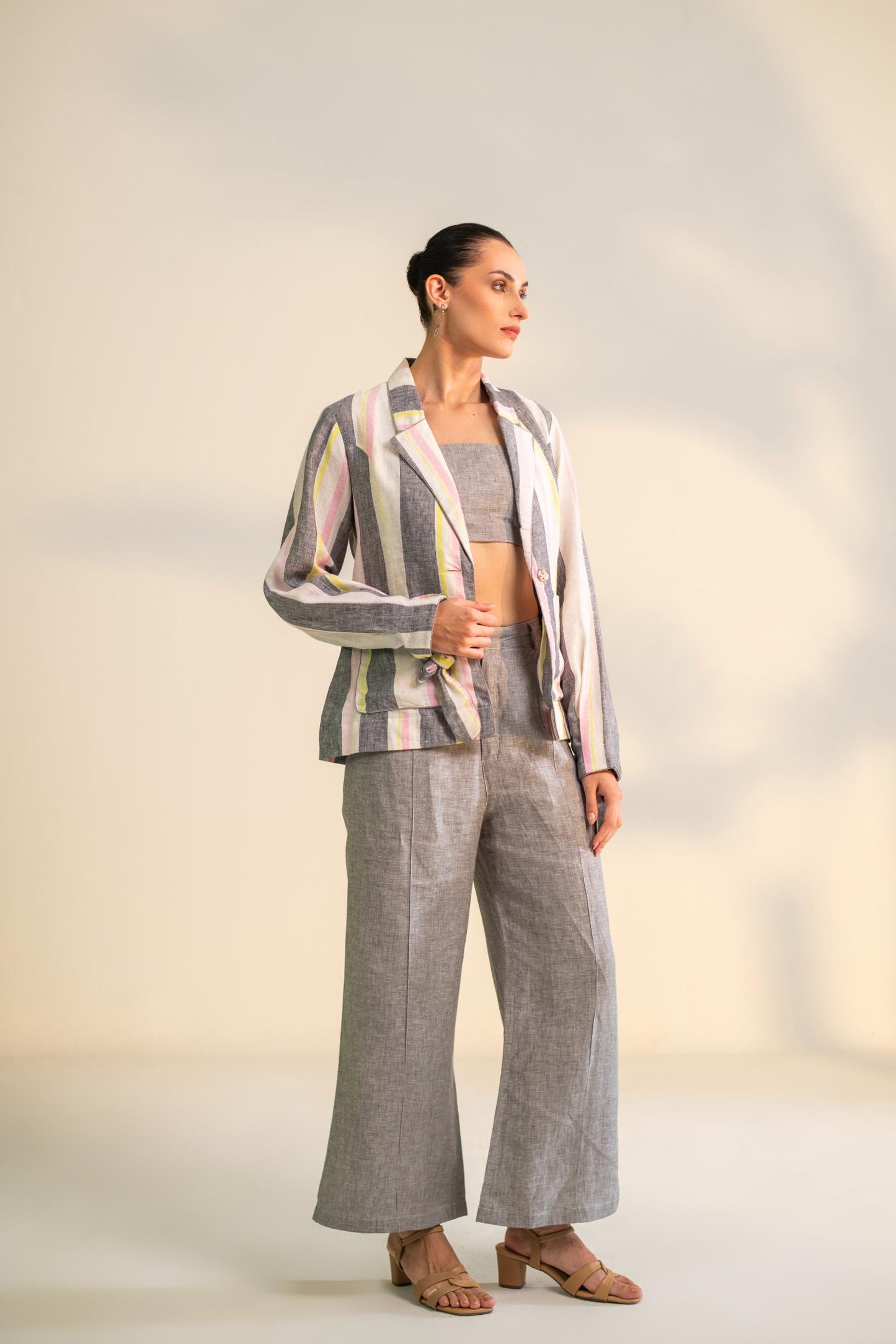 BLAZER WITH CROP TOP & PANT