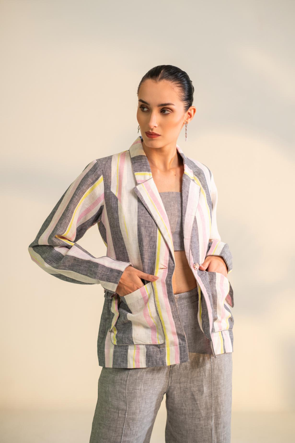 BLAZER WITH CROP TOP & PANT