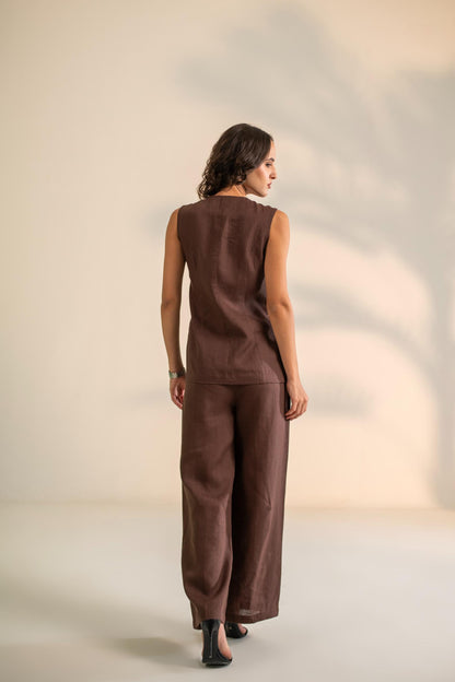 SLEEVELESS WAIST COAT WITH PANT
