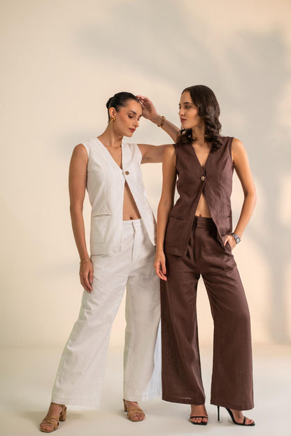 SLEEVELESS WAIST COAT WITH PANT
