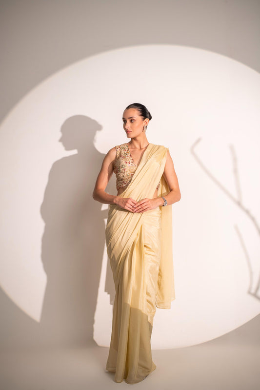 OFF WHITE SAREE WITH BLOUSE